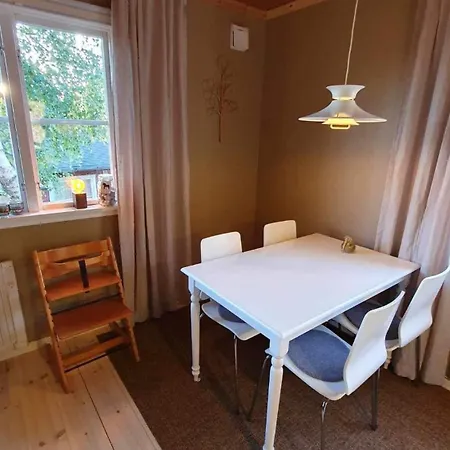 Fully Renovated Cottage With Great Hilltop Views Undenäs Exterior photo