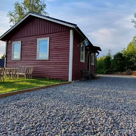 Fully Renovated Cottage With Great Hilltop Views Undenäs Exterior photo