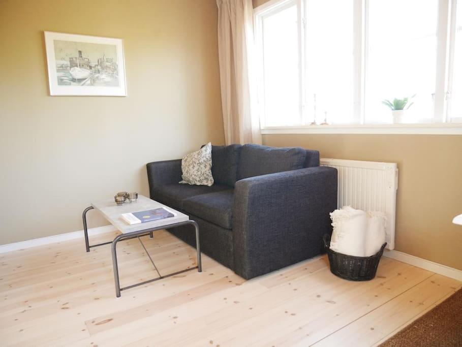 Holiday home Fully Renovated With Great Hilltop Views *